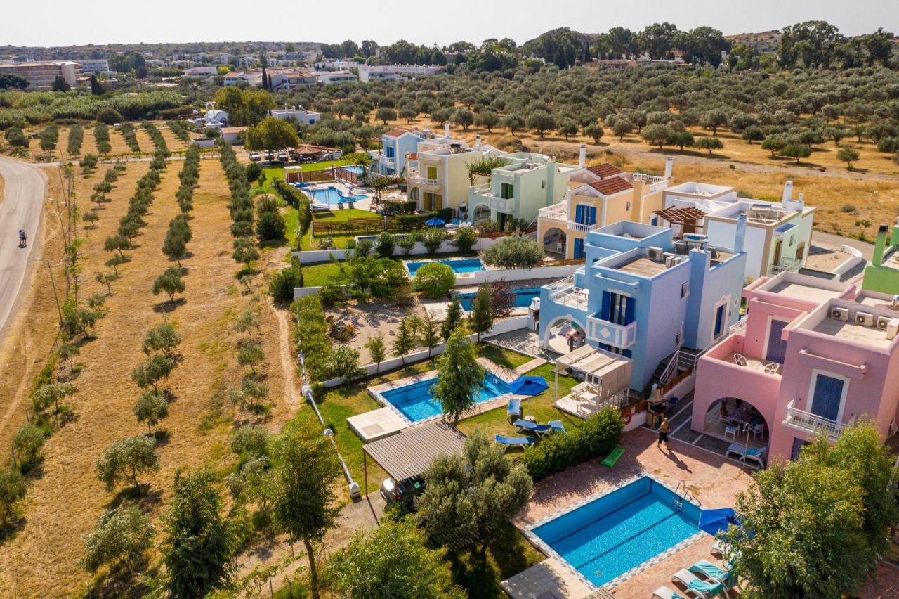 12 Islands Villa *